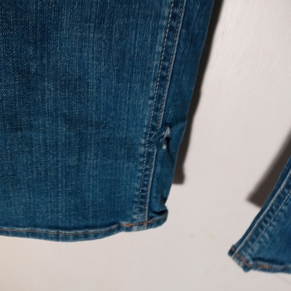 Hollister Distressed Skinny Medium Wash Jeans - Picture 6 of 11